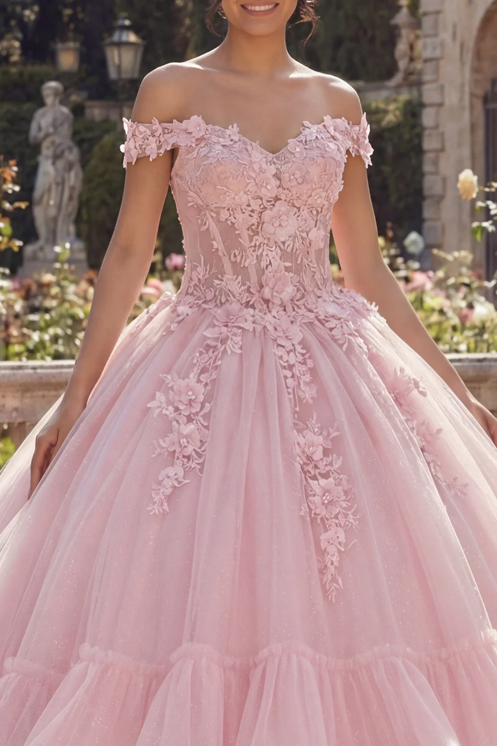 Różowa suknia balowa z odsłoniętymi ramionami, aplikowana na poziomie sukni Quinceanera - Image 3