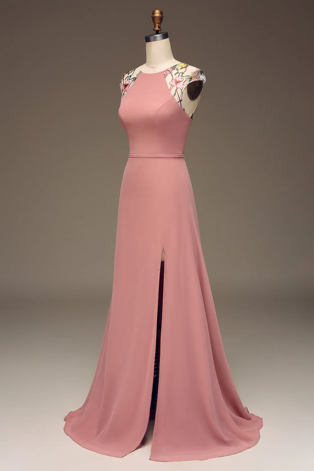 Różowa Szyfon Sukienki Dla Druhny Z Rozcięciem - Image 3