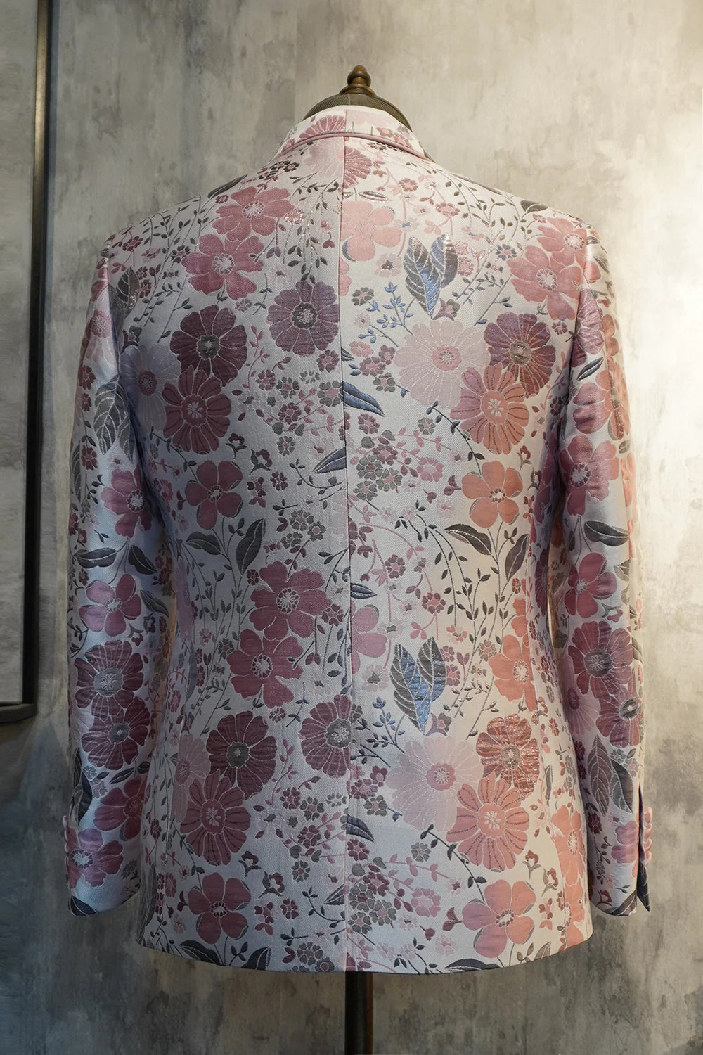 Różowy kwiatowy żakardowy szal Lapel 2-częściowy bal maturalny Homecoming Suits - Image 2