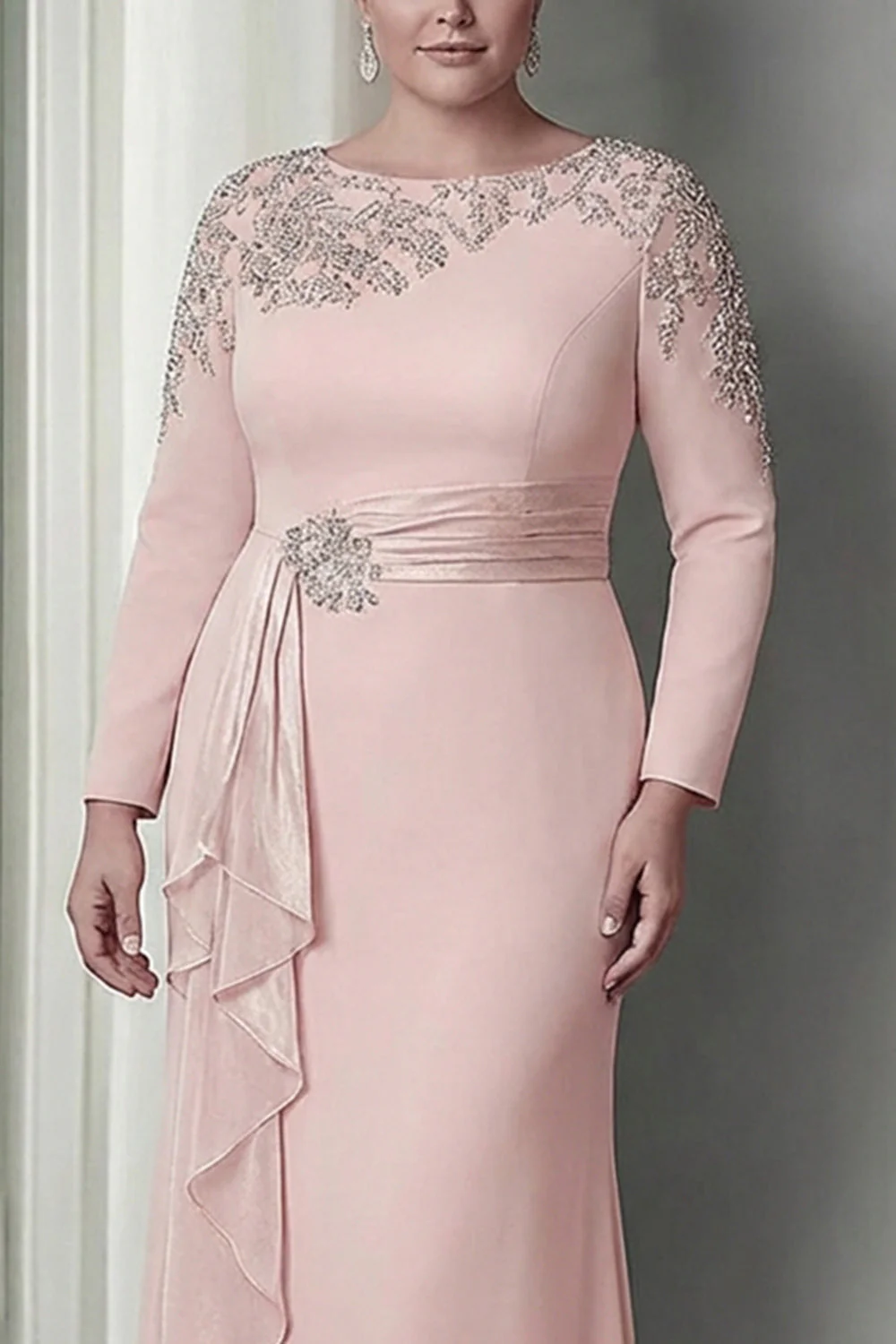 Sukienka z falbanami z długimi rękawami z blush sheath size - Image 3