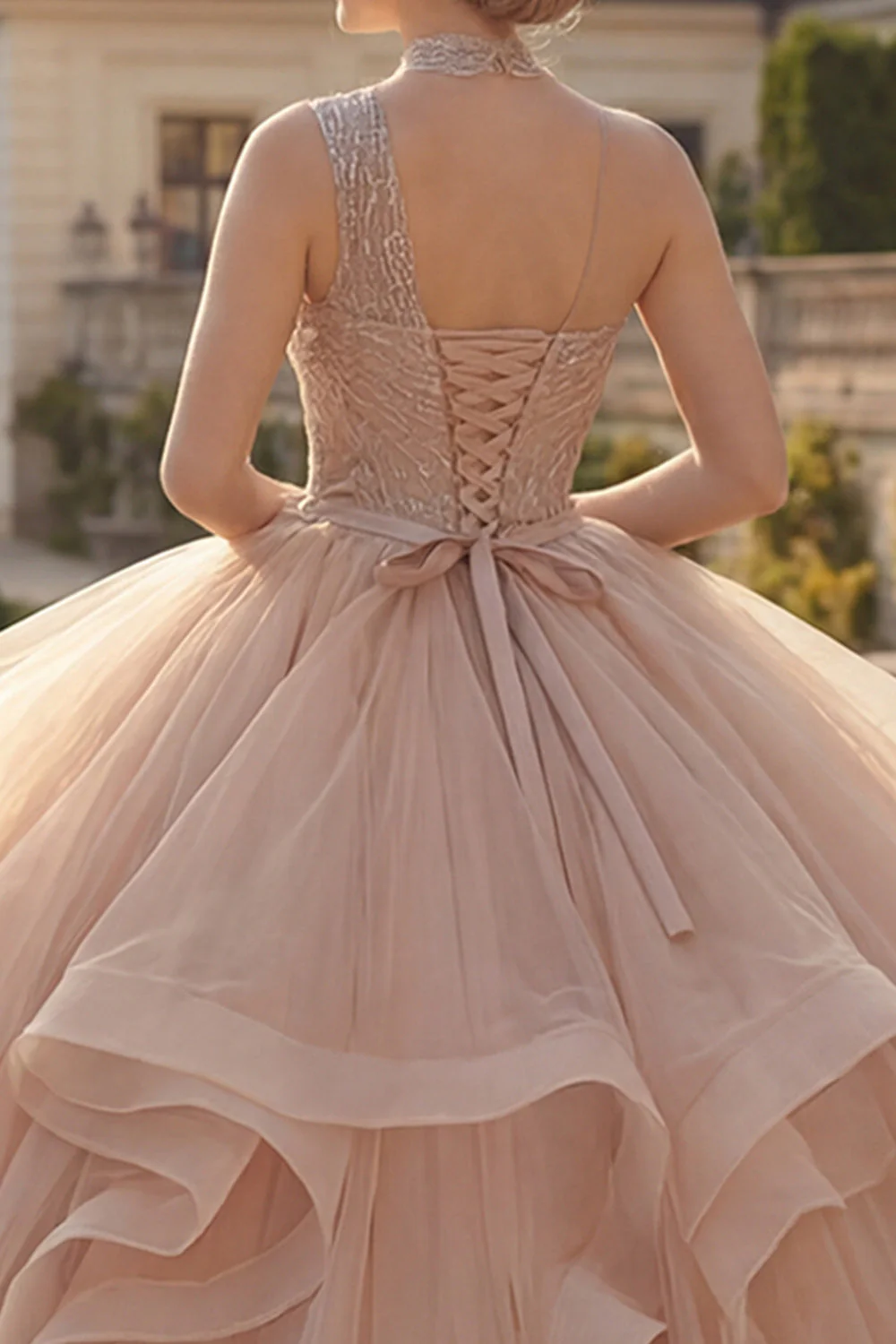 Sukienka z koralikami z Quinceanera z koralikami na jedno ramię - Image 4