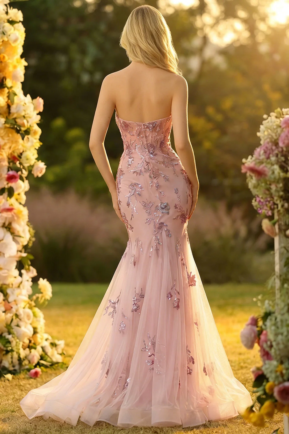 Sweetheart Blush Mermaid Haftowana długa sukienka na studniówkę z szalikiem na dekolt - Image 4