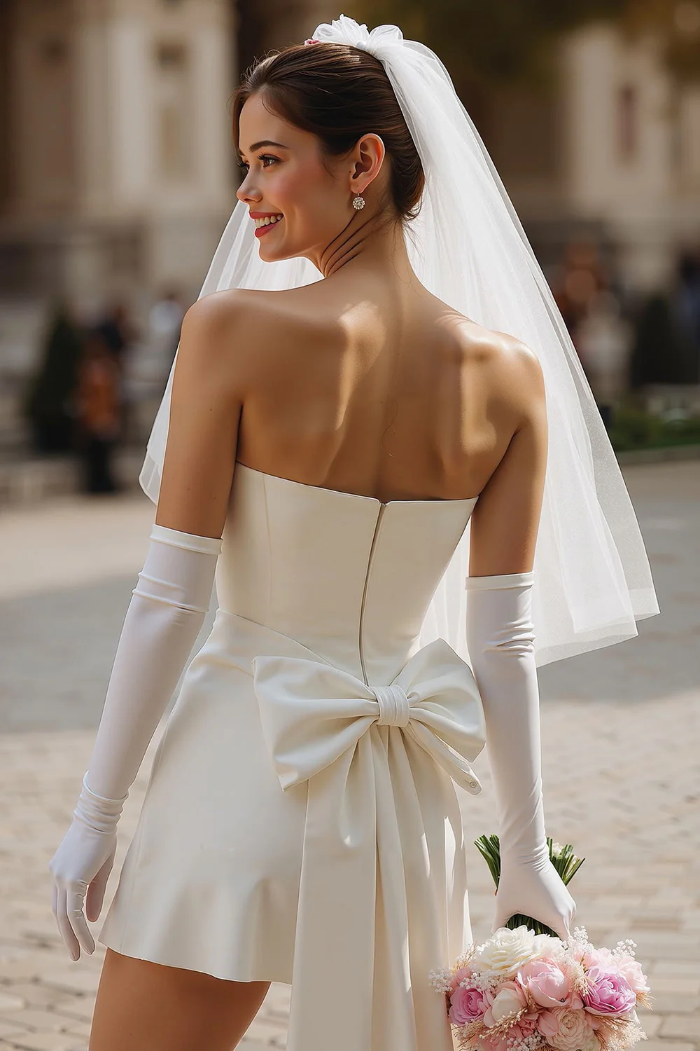 Sweetheart Ivory Bodycon Short Wedding Dress (bez rękawiczek) - Image 5