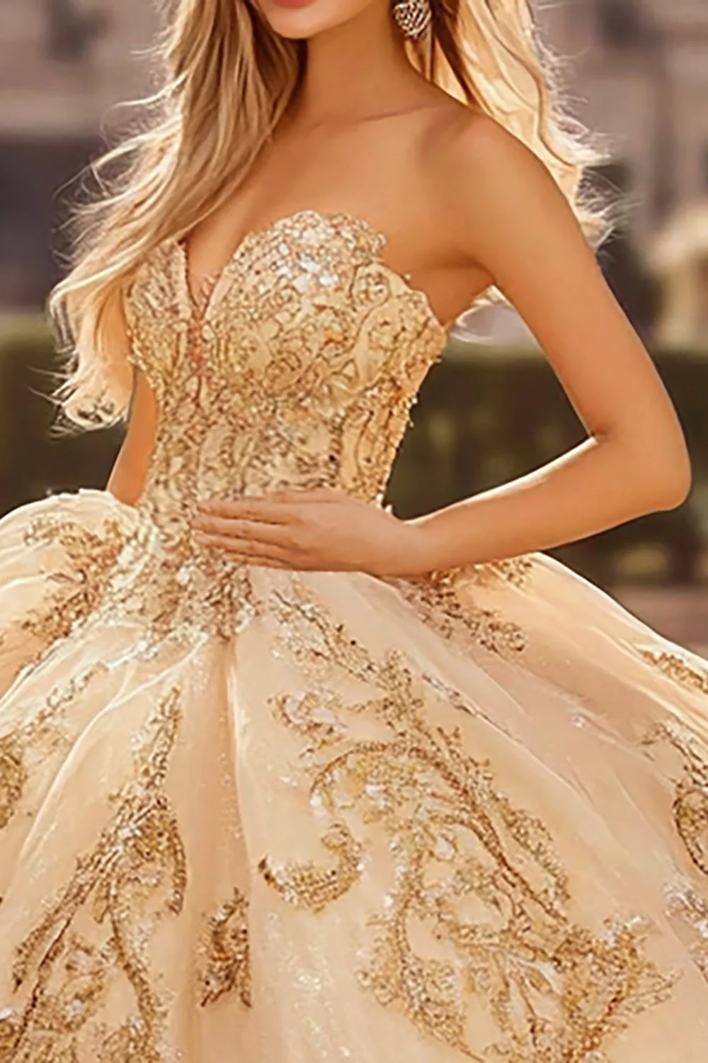 Szampańska tiulowa sukienka z aplikacją bez ramiączek Quinceanera - Image 2