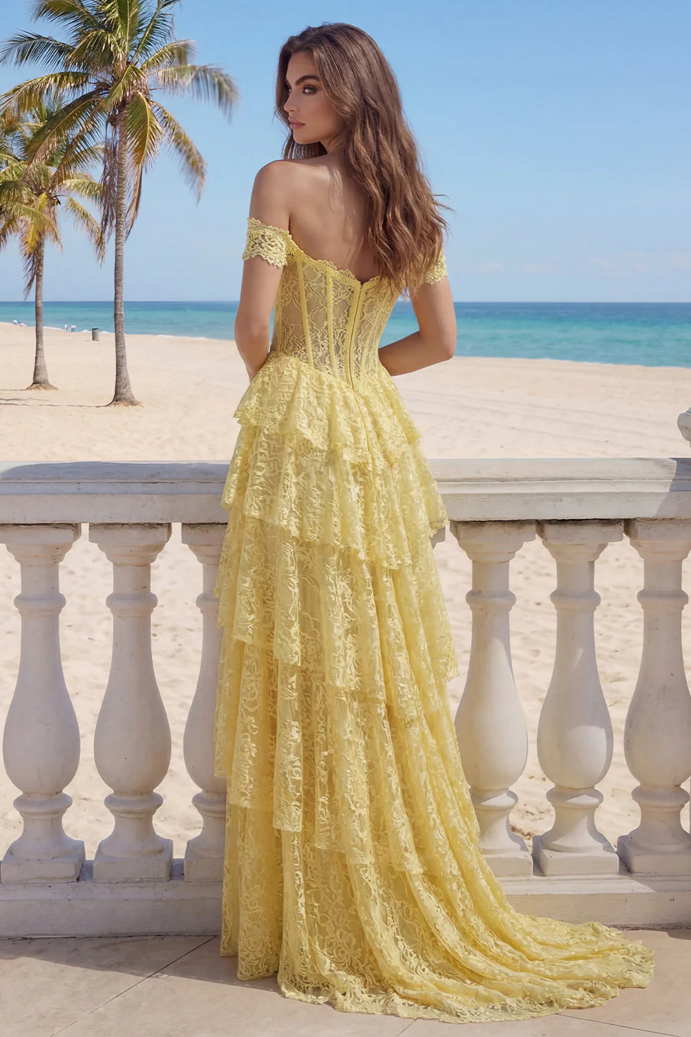 Żółta koronka z koronką z ramion w kształcie litery A-line – długa sukienka na studniówkę z rozcięciem - Image 2